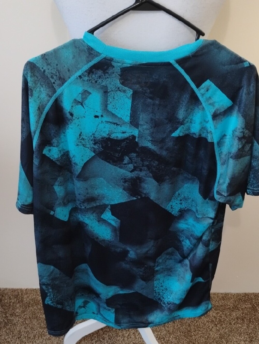Under Armour Teal & Black Athletic Performance Tee - Picture 4 of 5